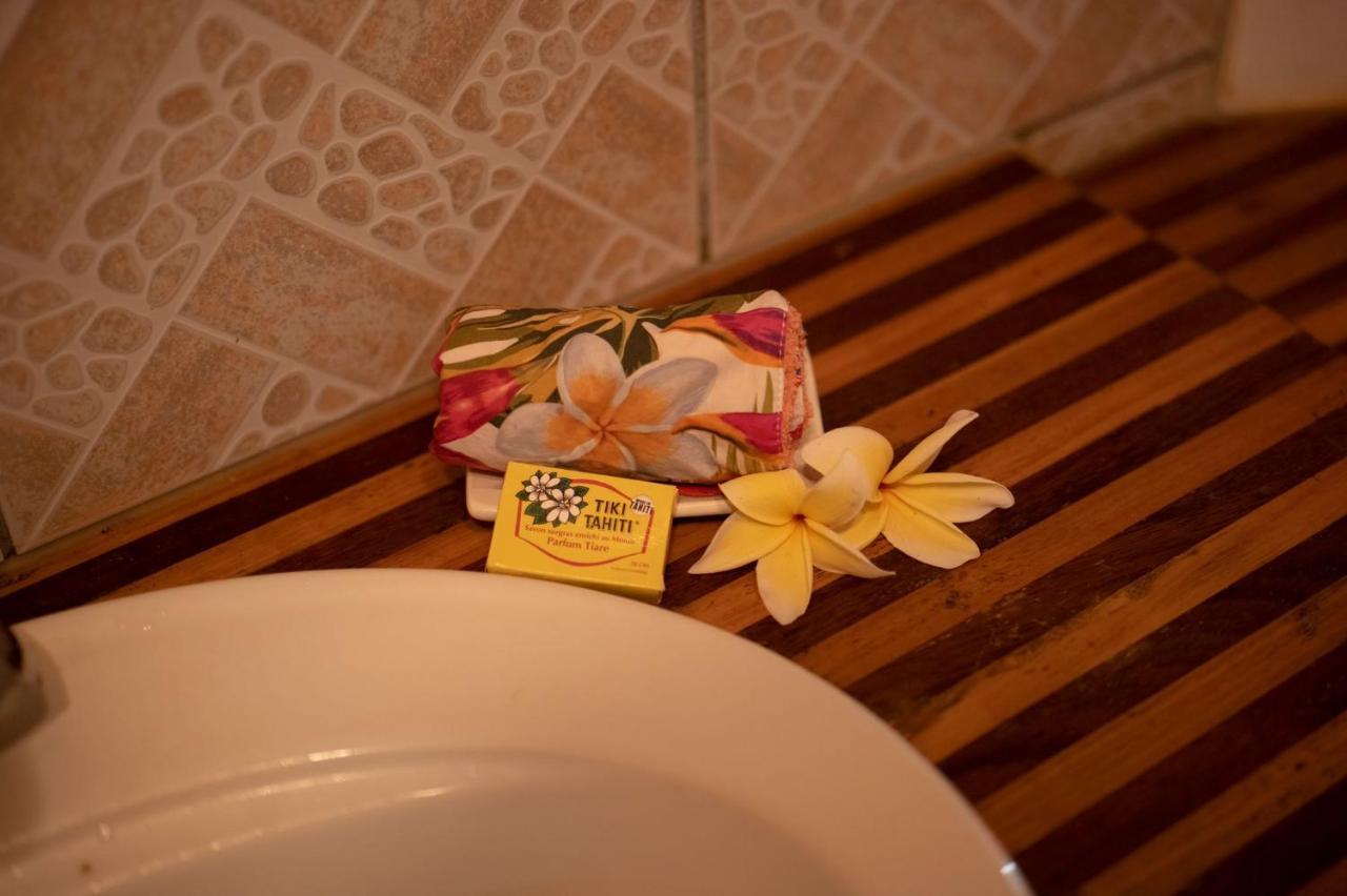Location " La Pirogue " Maison D'Hotes A Moorea Haapiti Exterior foto